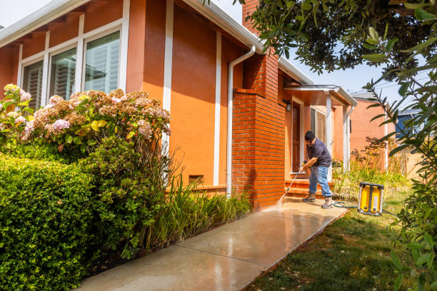 Why Choose Our Certified Pressure Washing Experts for Your Project Needs in Riviera Beach, FL?